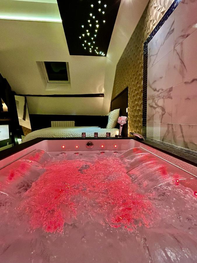 L'Intemporel Suite Spa Champagne-sur-Oise Exterior foto